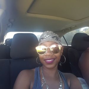 Meet your Posher, Tasha